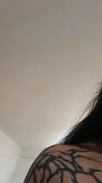 Snapshot of NubeZea chatting on 01.20.25 NubeZea online show from 01.20.25