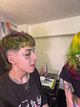 Snapshot of NubeZea chatting on 02.11.26 NubeZea online show from 02.11.26