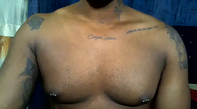 Snapshot of strong__anthony chatting on 01.10.25 strong anthony online show from 01.10.25