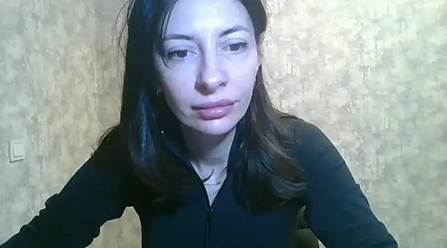 LissaBlossom online show from 01.25.25