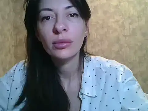 LissaBlossom online show from 02.13.25