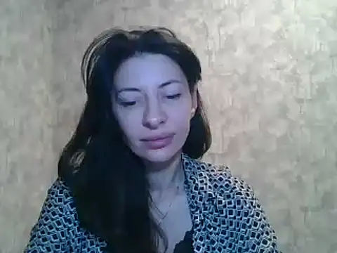 LissaBlossom online show from 02.21.25