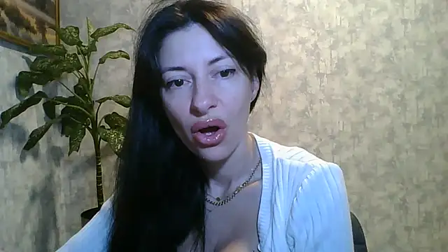 LissaBlossom online show from 06.07.26
