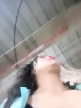 Snapshot of JaquiDi chatting on 02.16.26 JaquiDi online show from 02.16.26