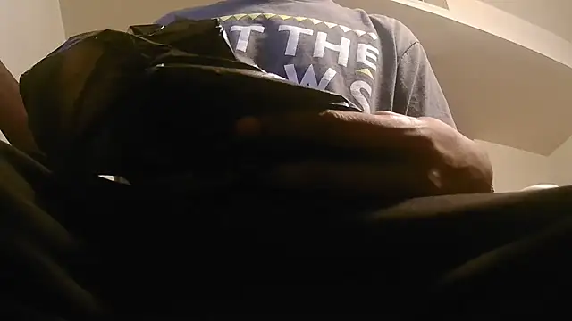 Snapshot of MrDaddyBbSnake chatting on 03.29.26 MrDaddyBbSnake online show from 03.29.26