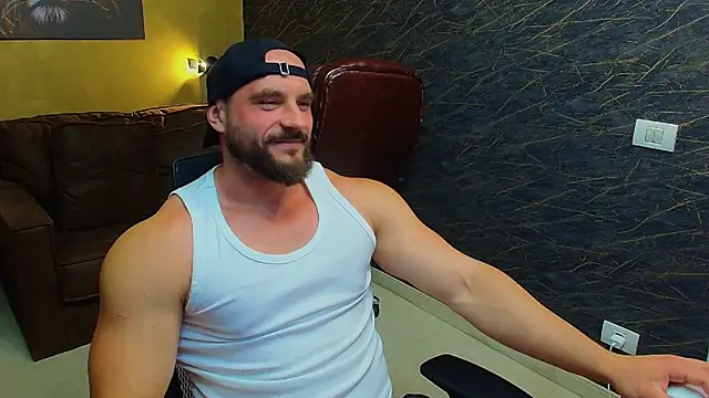 AdamJamesonn online show from 06.18.26