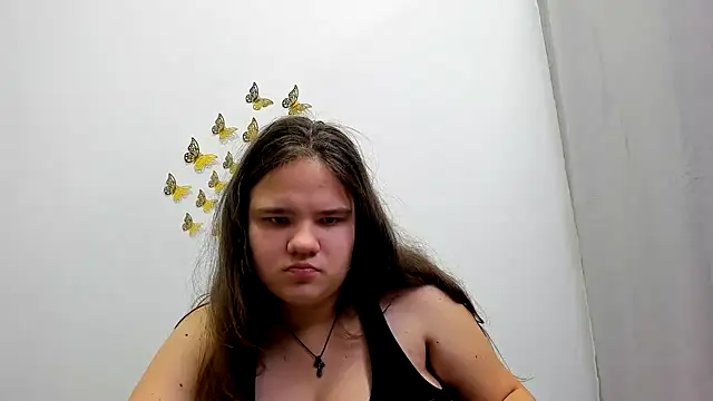 Snapshot of AdeleCruz chatting on 01.15.25 AdeleCruz online show from 01.15.25