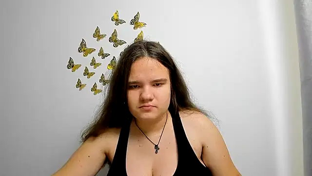 Snapshot of AdeleCruz chatting on 01.22.25 AdeleCruz online show from 01.22.25