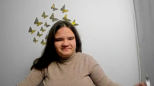 Snapshot of AdeleCruz chatting on 01.22.25 AdeleCruz online show from 01.22.25