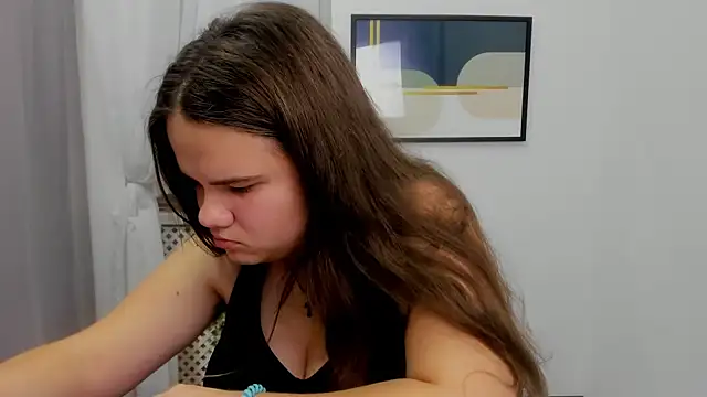 Snapshot of AdeleCruz chatting on 02.07.25 AdeleCruz online show from 02.07.25