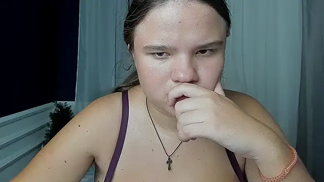 Snapshot of AdeleCruz chatting on 09.15.25 AdeleCruz online show from 09.15.25