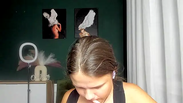 Snapshot of AdeleCruz chatting on 07.06.26 AdeleCruz online show from 07.06.26