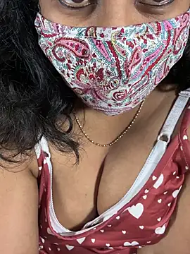 ArathyNambyarMallu online show from 11.17.25