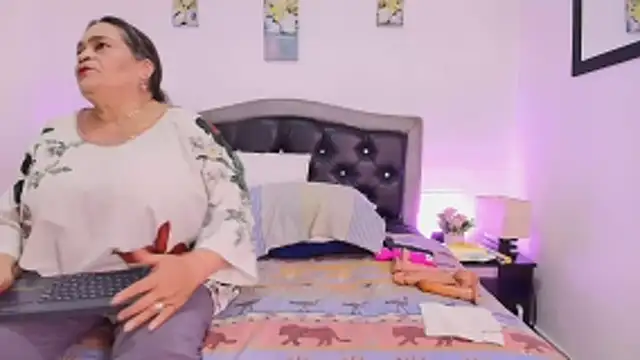 VickyBoobss online show from 04.24.26