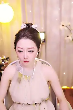 Snapshot of Zoe-99 chatting on 03.02.25 Zoe-99 online show from 03.02.25