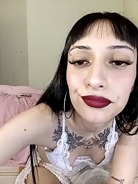 Snapshot of Chanell_19_ok chatting on 11.09.25 Chanell 19 ok online show from 11.09.25