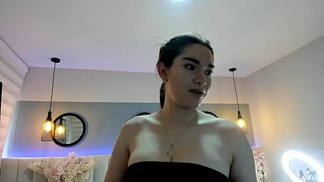 chelsea bolton  online show from 05.08.26