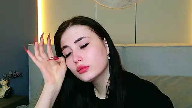 EmmaLawrens online show from 07.02.26