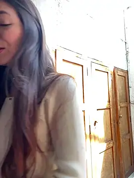 Aleska Miami online show from 05.06.26