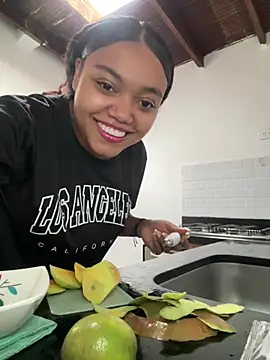 JasmineRose7 online show from 04.30.26