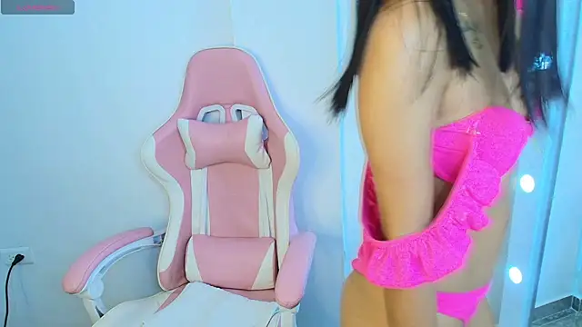 sweet dania  online show from 03.02.25