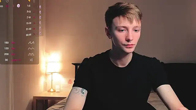 Snapshot of Calvin_Polanski chatting on 09.28.25 Calvin Polanski online show from 09.28.25