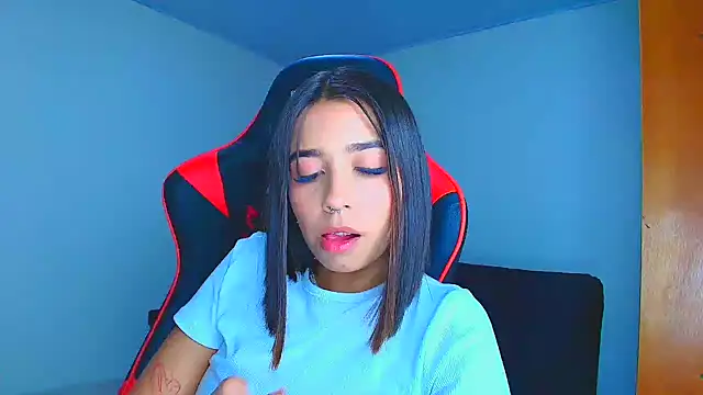 Rousse violett online show from 11.25.25