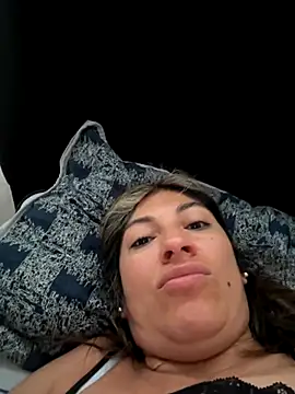 LunaBeya online show from 11.02.25