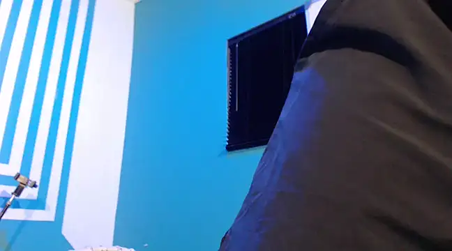 Snapshot of itsmeyes69 chatting on 02.02.25 itsmeyes69 online show from 02.02.25