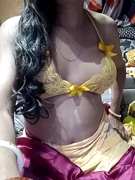 Snapshot of SANA-LEONI chatting on 01.25.25 SANA-LEONI online show from 01.25.25