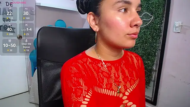 Snapshot of Maylin_horny19 chatting on 09.18.25 Maylin horny19 online show from 09.18.25
