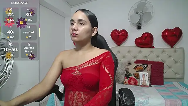 Snapshot of Maylin_horny19 chatting on 10.12.25 Maylin horny19 online show from 10.12.25
