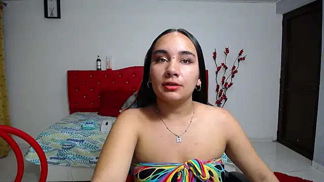 Maylin horny19 online show from 06.16.26