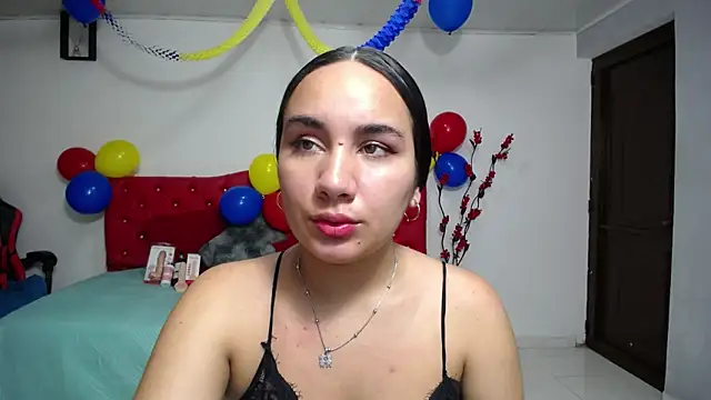 Maylin horny19 online show from 06.19.26