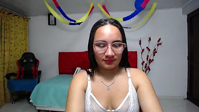 Maylin horny19 online show from 06.22.26