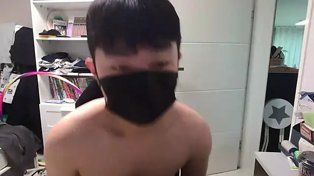 Snapshot of chaycer chatting on 10.25.25 chaycer online show from 10.25.25