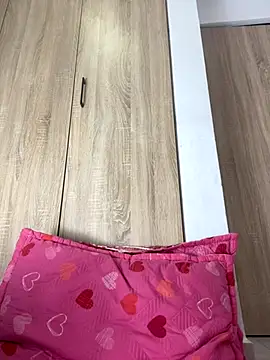 Snapshot of Selesumii chatting on 11.12.25 Selesumii online show from 11.12.25