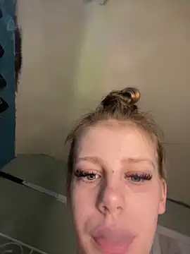 VioletxBlue online show from 04.29.26