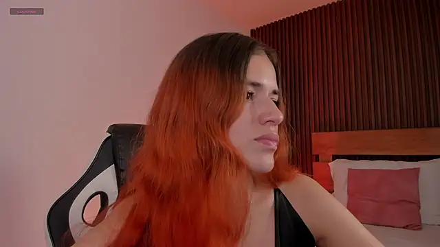 Snapshot of alliss_ginger_ chatting on 07.10.26 alliss ginger online show from 07.10.26
