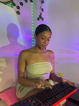ElectraaJoness online show from 07.23.26