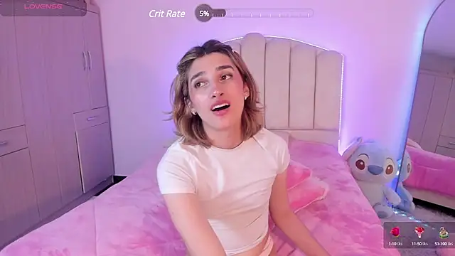 Snapshot of Queensara_ chatting on 01.30.25 Queensara  online show from 01.30.25