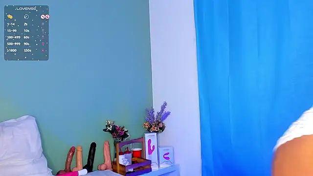 LovelyNickii online show from 02.19.25