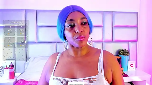 LovelyNickii online show from 09.13.25