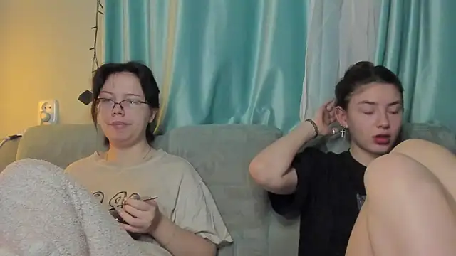 honey love honeyy online show from 01.15.25