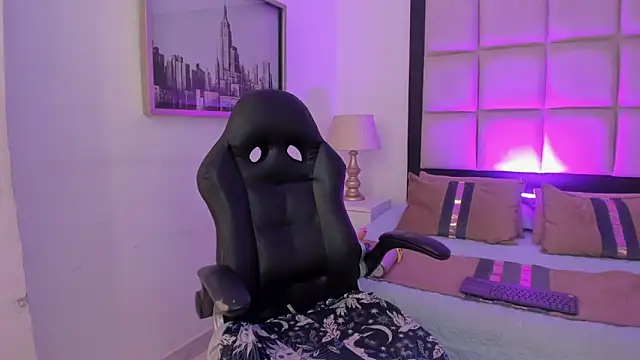 MeganPresleyy online show from 07.30.26