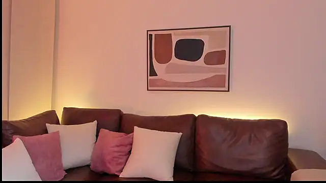 NoaLuxury online show from 11.10.25