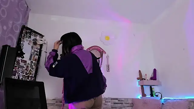 Snapshot of amyswallow7 chatting on 02.22.26 amyswallow7 online show from 02.22.26