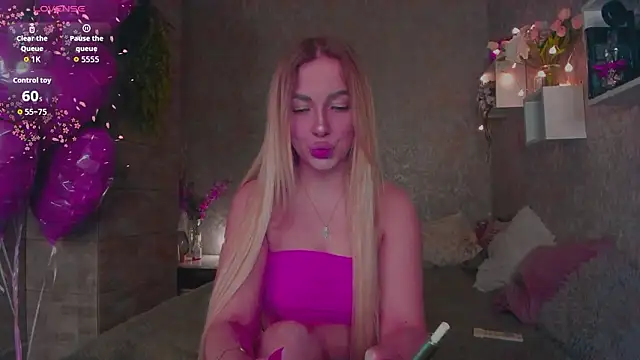 Snapshot of Mika_Rayy chatting on 02.28.26 Mika Rayy online show from 02.28.26