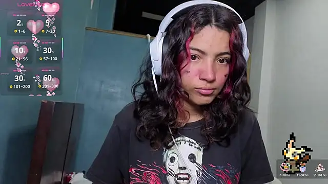 Lovelyamyy online show from 10.17.25