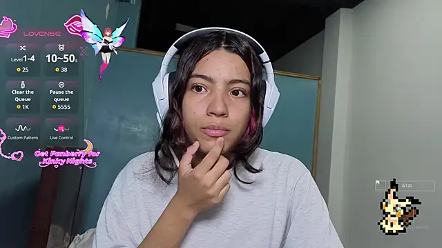 Lovelyamyy online show from 10.26.25